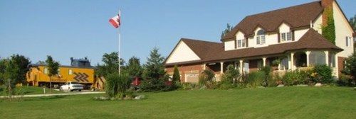 Creemore Clearview Station & Caboose B&B المظهر الخارجي الصورة