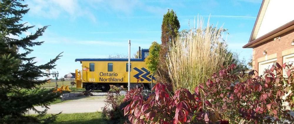Creemore Clearview Station & Caboose B&B المظهر الخارجي الصورة